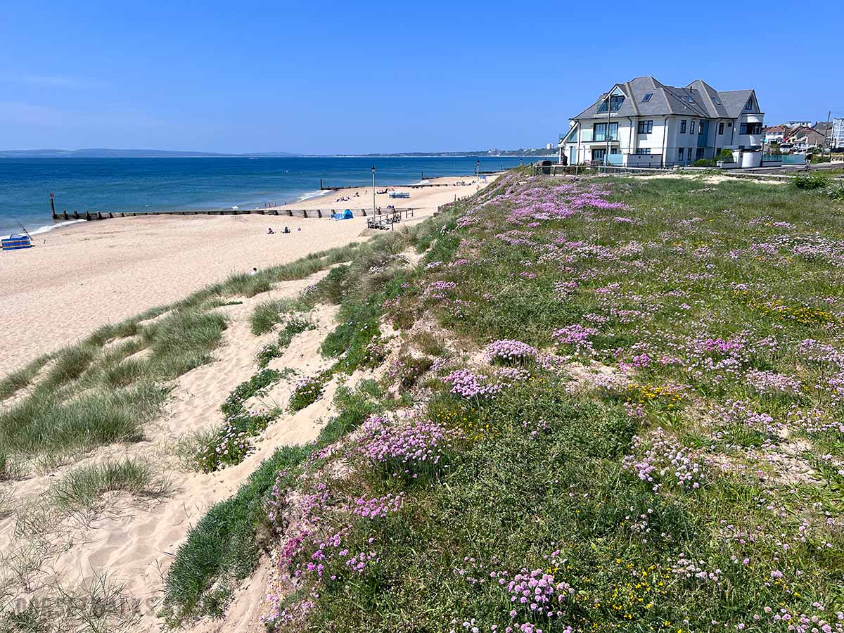 Mudeford Sandbank to Bournemouth Pier Walk 7 miles one-way